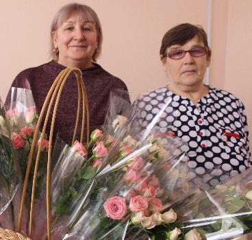 Мэр района Михаил Иванович Гильдебрант поздравил председателей первичных ветеранских организаций с Международным женским днём