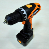 Дрель-шуруповерт аккумуляторная Вихрь ДА-12-1