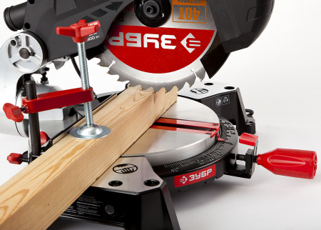 Пила торцовочная комбинированная Зубр Мастер ЗПТК-255-1800