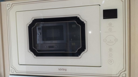 Микроволновая печь Korting KMI 825 RGB