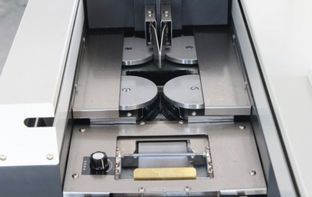 Машина термоклеевая BindTec D60C-A3