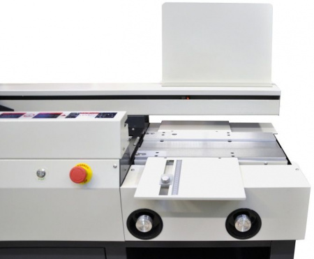 Машина термоклеевая BindTec D60C-A3