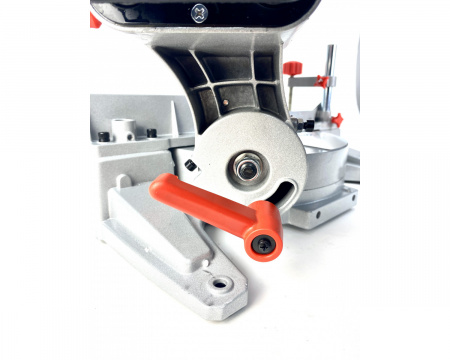 Пила торцовочная консол. Brait BMS 255LT