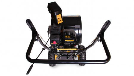 Снегоуборщик бензиновый Champion ST656 двиг. G160HK 5,5л