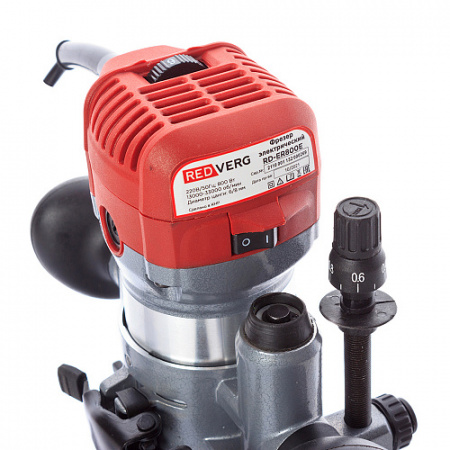 Фрезер RedVerg RD-ER800E кромочный 800Вт, 33000об/мин 4.1кг
