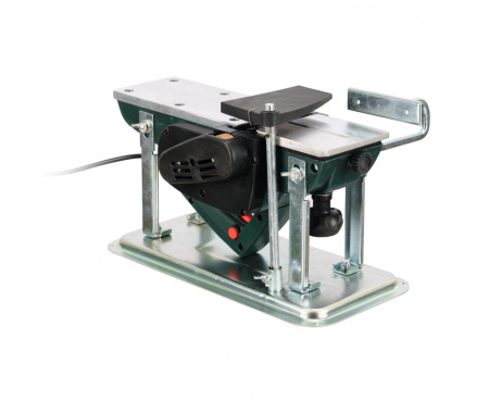 Рубанок электрический Favourite FPL 110