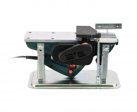 Рубанок электрический Favourite FPL 110