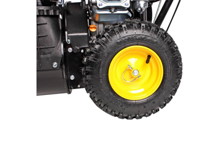 Снегоуборщик Champion ST553