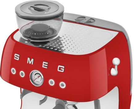 Кофемашина-эспрессо Smeg EGF03RDEU