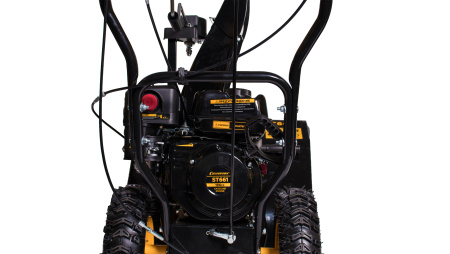 Снегоуборщик Champion ST661
