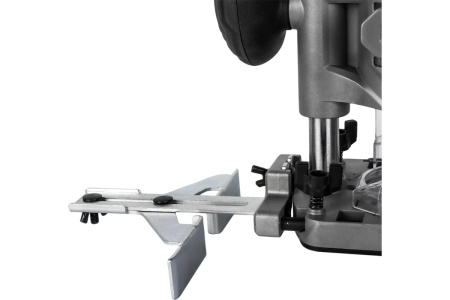 Фрезер кромочный Пульсар ФЭ700С (700Вт, 12000-30000об/мин, цанги 6/8мм)