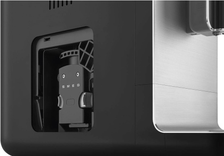 Кофемашина Smeg BCC11BLMEU