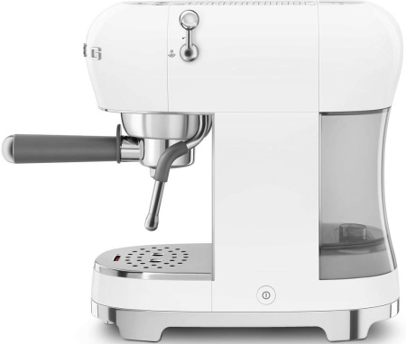 Кофемашина-эспрессо Smeg ECF02WHEU