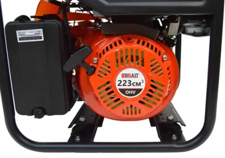 Электростанция бензиновая инверторная Brait BR5000iO (220В/2х16А,12В/8.3А,3.5/3.7кВт,4-такт,5.5л/с)30кг