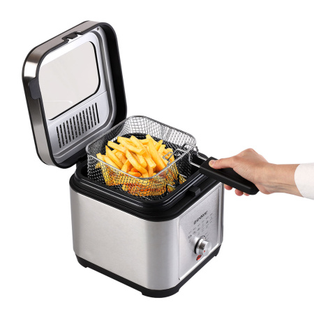 Фритюрница электрическая Endever Skyline FR-113 черный/стальной