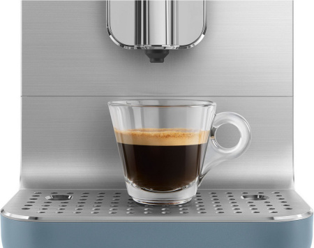 Кофемашина Smeg BCC13SBMEU