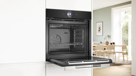Духовой шкаф Bosch HRG7361B1