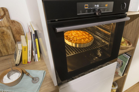 Духовой шкаф Gorenje BO6737E01TNBG