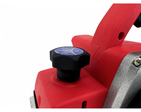 Рубанок Brait BEP 82WB PRO (650Вт,16000об/мин,2ножа 82х29х3мм,глуб 0-2мм)