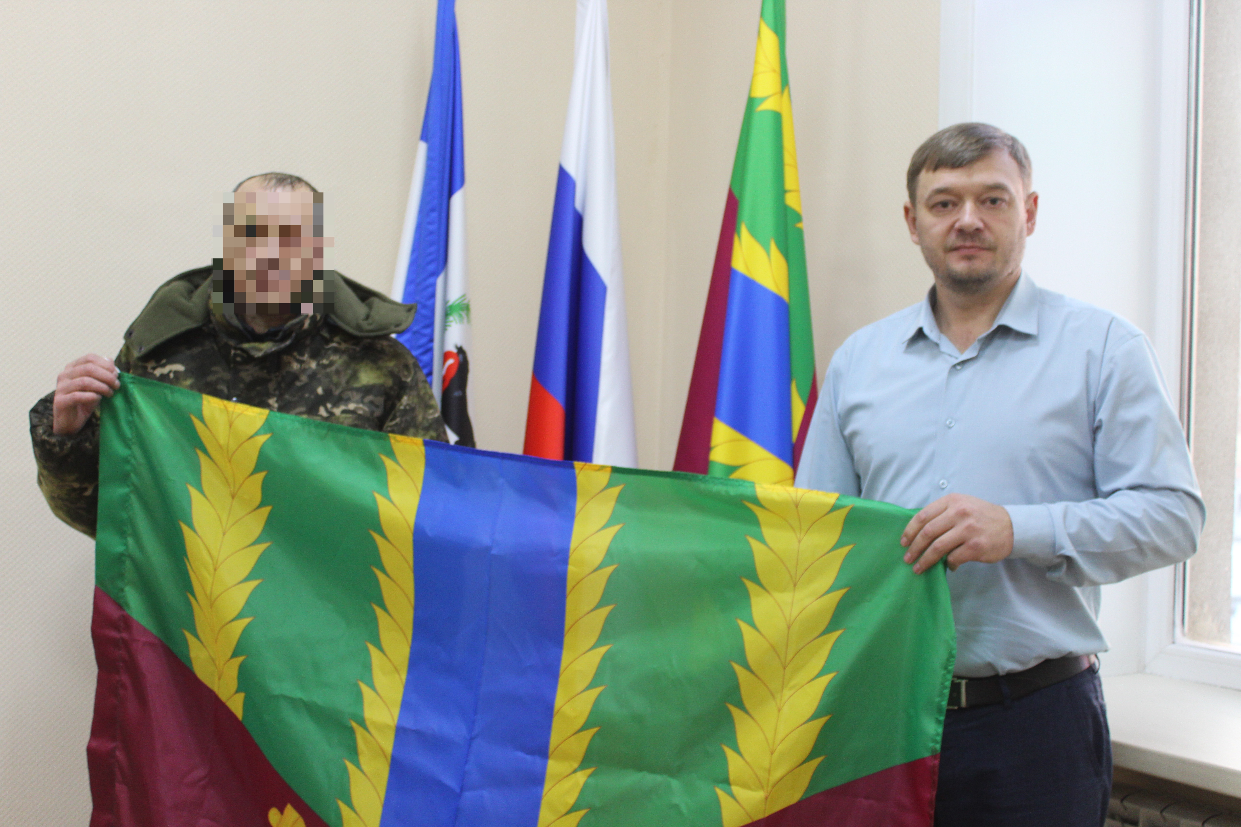 Мужчина тот, кто Родину защищает!