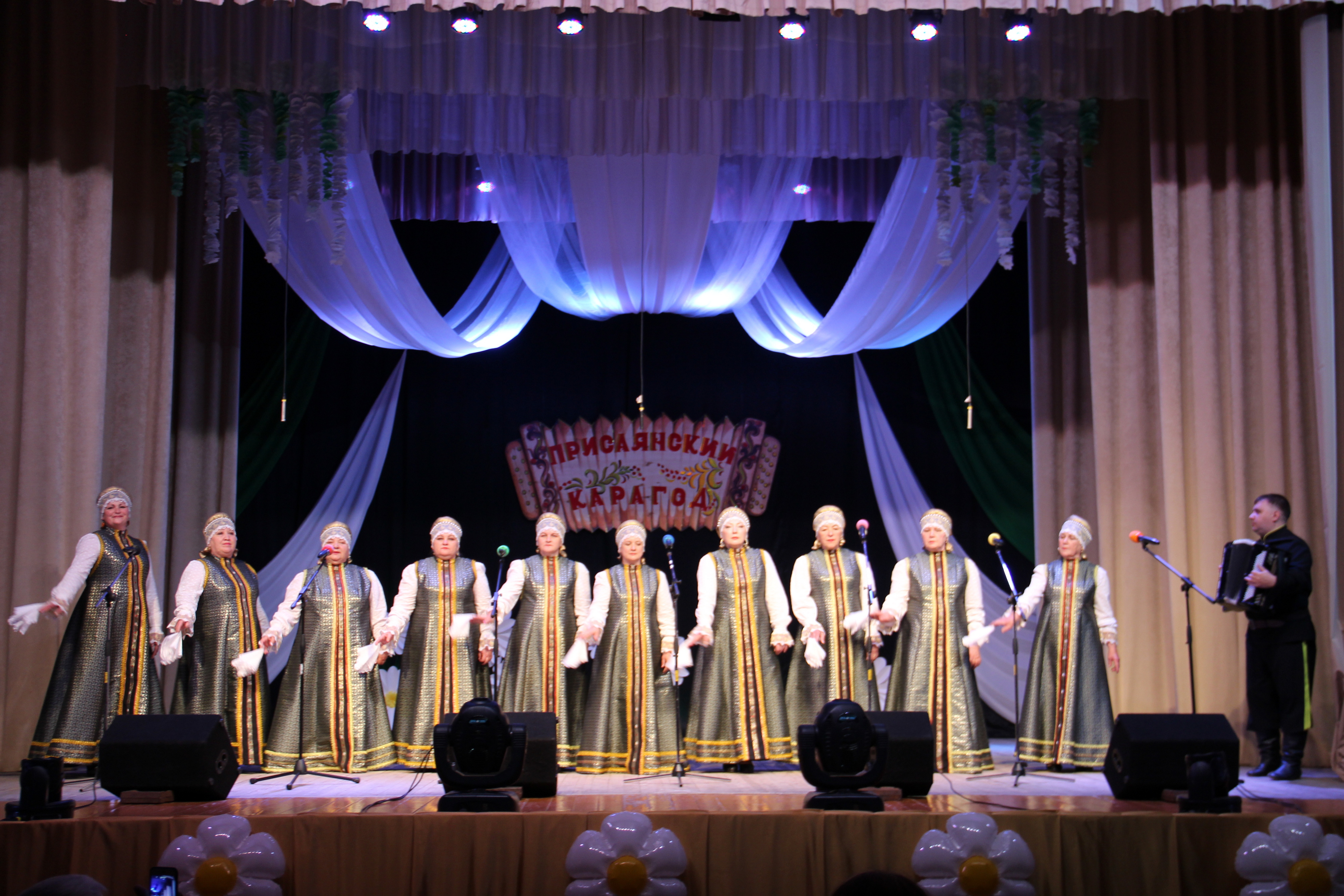 Яркий фестиваль народной культуры «Присаянский карагод»  прошел на Тулунской земле