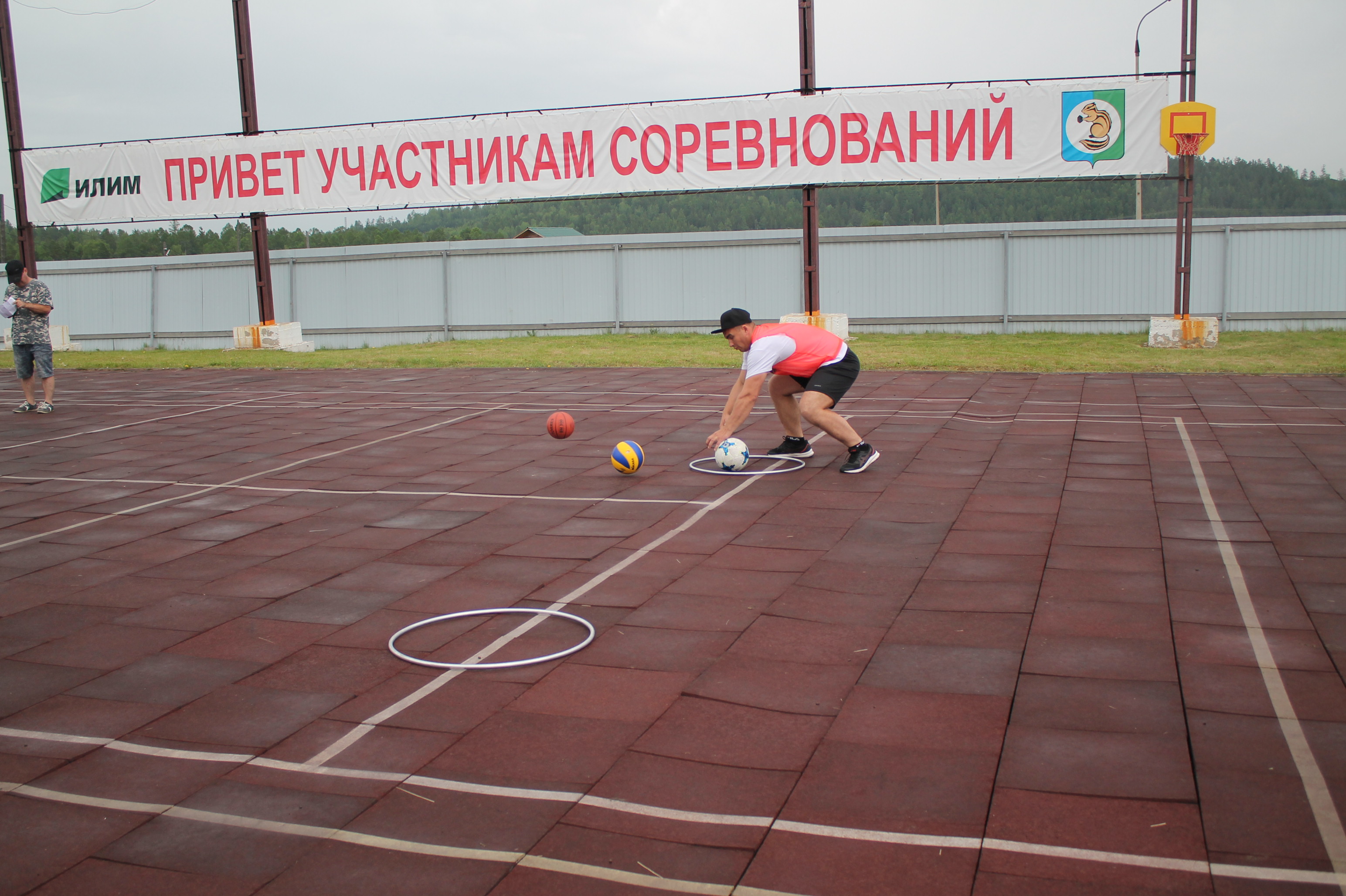 Районное первенство по спортивной программе «Папа, мама, я – спортивная  семья – 2022» :: Усть-Илимский район