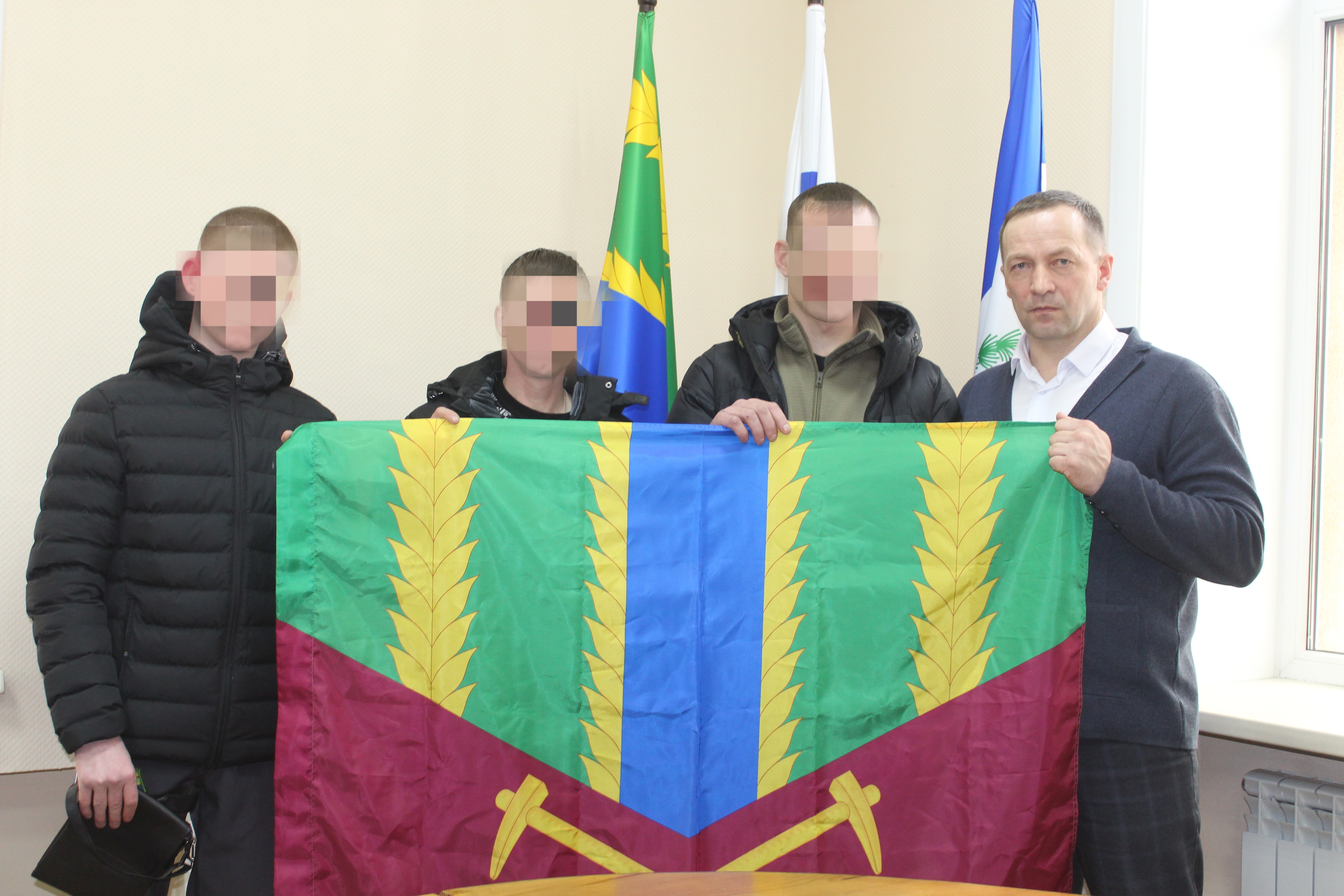 Жители Тулунского района пополнили ряды защитников Отечества