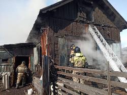 Неосторожное обращение с огнём при курении, стало причиной гибели на пожаре в Черемхово.