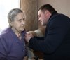 В округе продолжается вручение юбилейных медалей