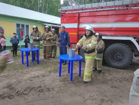 В лагере "Тимуровец" провели противопожарное мероприятие для детей