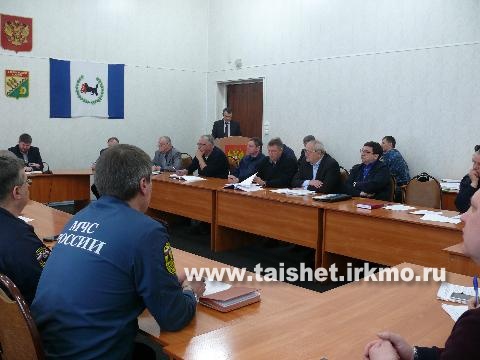 На заседании КЧС обсудили подготовку к паводку и меры по повышению пожарной безопасности