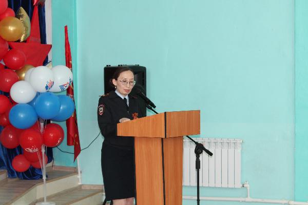 Полицейские и общественники приняли участие в муниципальном родительском собрании