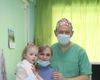 Две операции по собственной методике выполнил детям известный хирург Юрий Козлов в Чунской районной больнице