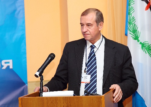 В Иркутской области в рамках дифференциации будут введены губернаторские надбавки к окладам работников учреждений бюджетной сферы