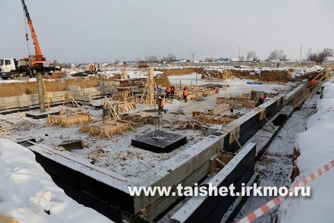 Школа в г. Бирюсинске строится по плану