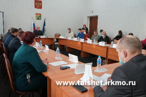 Состоялось внеочередное заседание Думы Тайшетского района