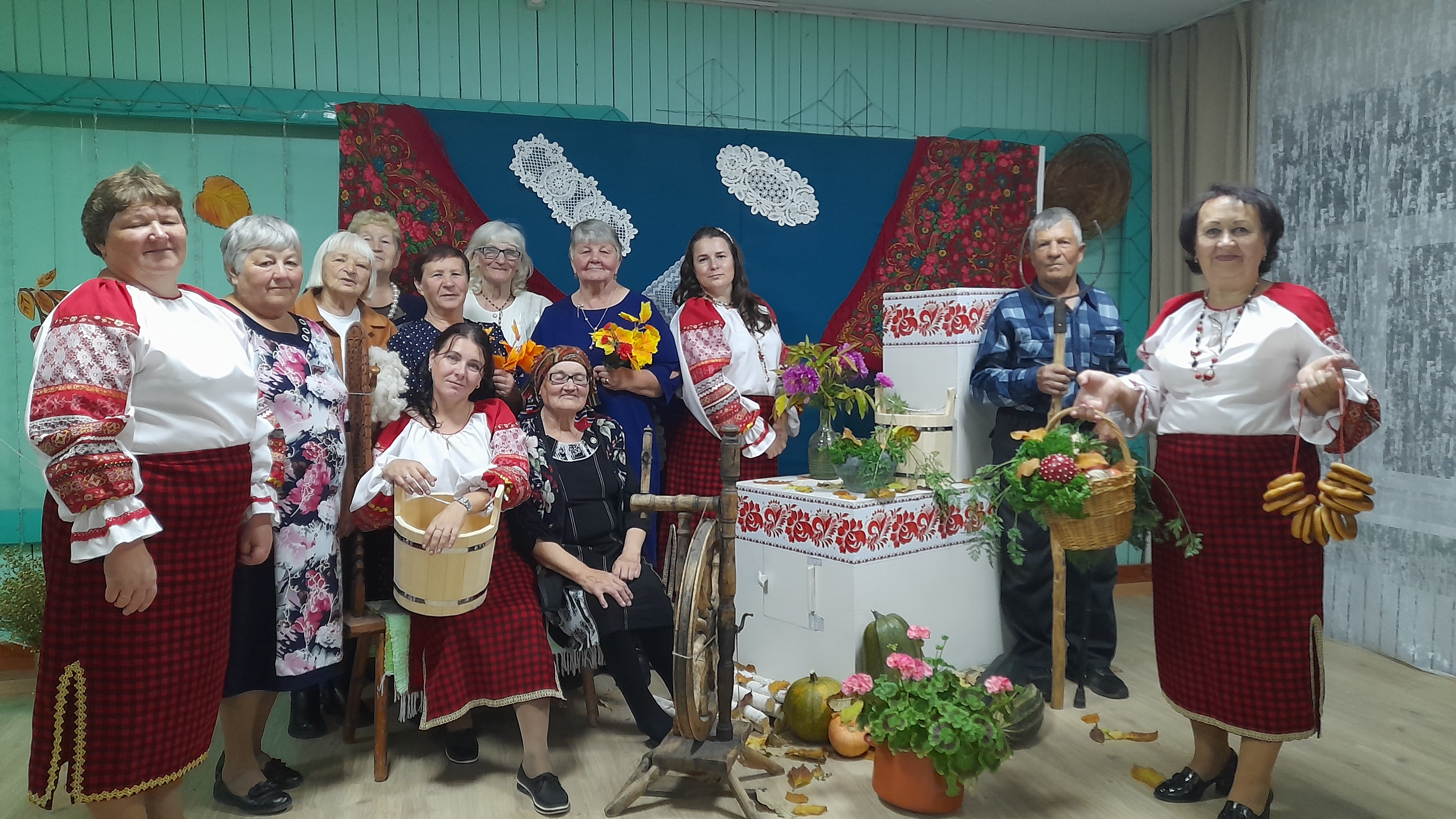 «Мы молоды, удачливы, активны!»  