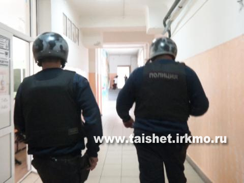 Мэр Тайшетского района поручил провести внеплановые проверки в школах и детских садах после трагедии в Казани