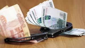 Жителя Иркутска осудят  за дачу взятки в 12 тысяч рублей инспектору ДПС