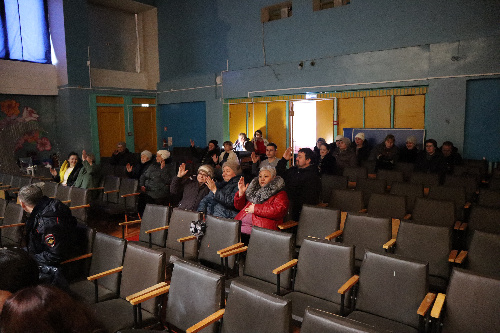 Сход жителей в посёлке Новоилимск