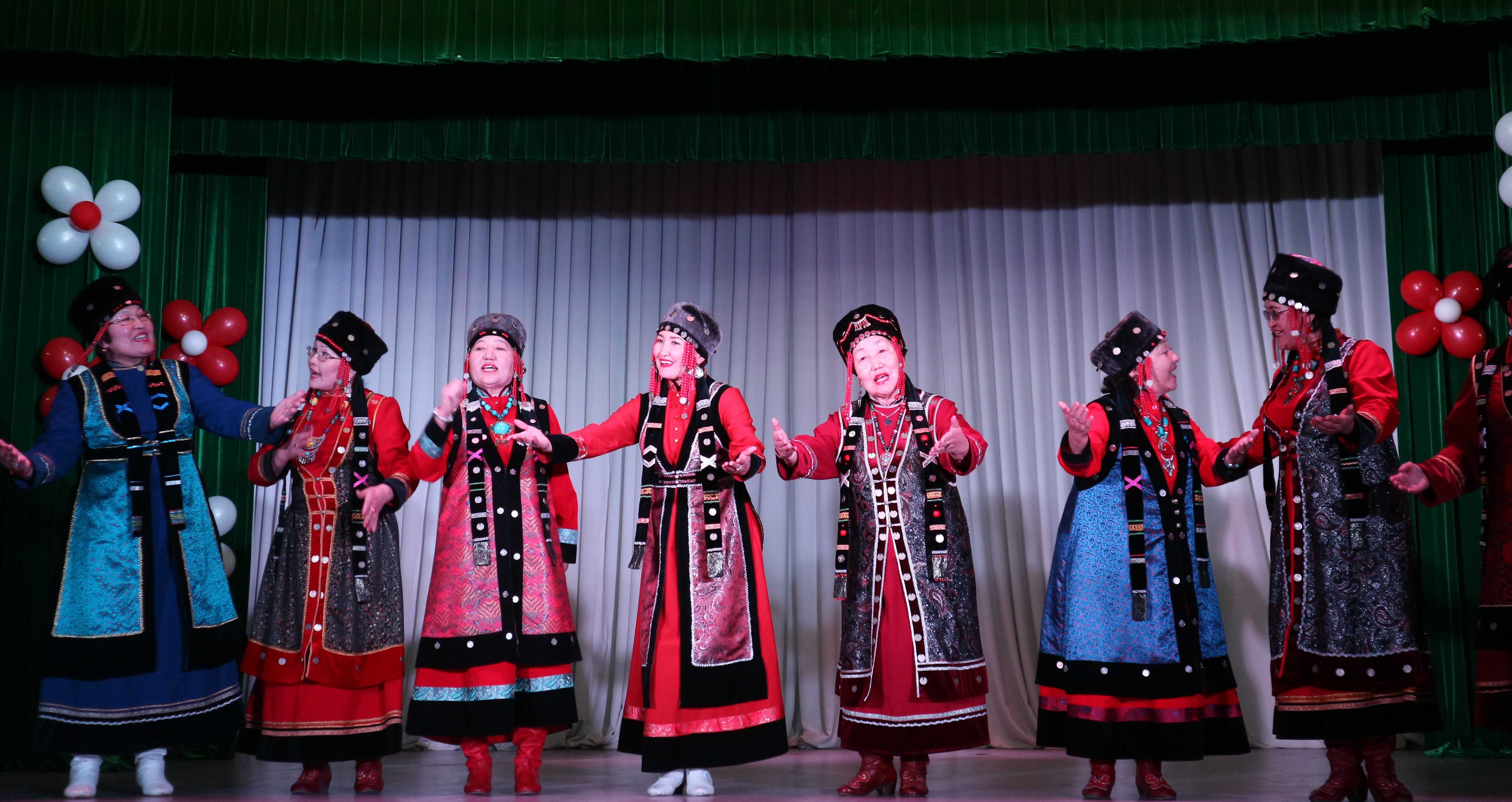 Праздничный концерт «Хорошее настроение» от Баяндаевского района