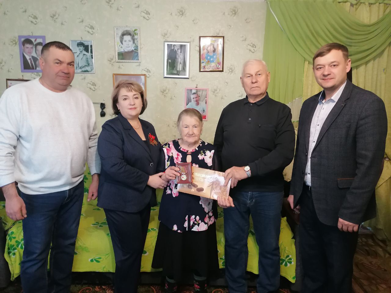 В Тулунском районе дан старт вручению медали «80 лет Победы в Великой Отечественной войне 1941-1945 годов»