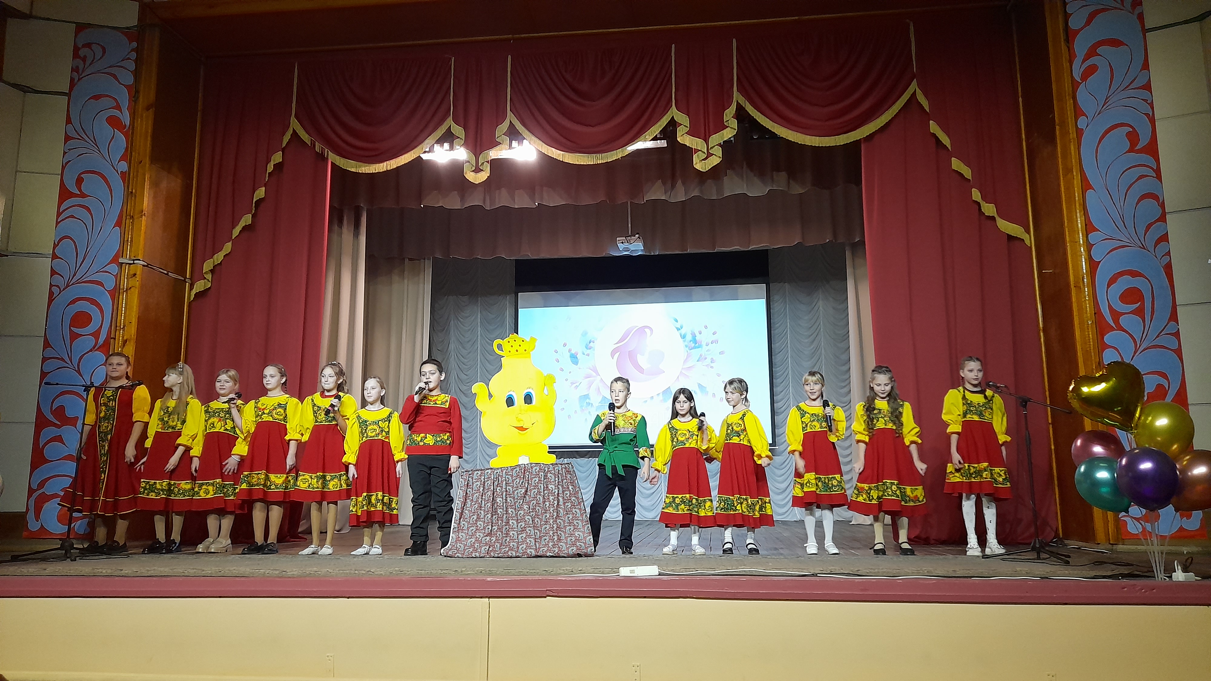 «Прекрасен  мир  любовью  материнской»  
