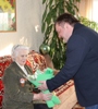 Мэр продолжает вручать юбилейные медали «80 лет Победы в Великой Отечественной войне»