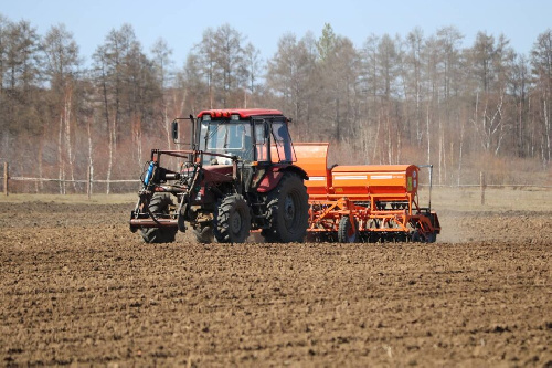 Сбер выпустил исследование о том, как российское сельское хозяйство влияет на климат, а климат — на сельское хозяйство
