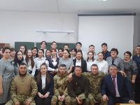 Участники специальной военной операции, проходящие службу на территории Украины, во время отпуска посетили Осинскую школу