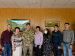 Заместитель мэра района по экономике и сельскому хозяйству Мария Нашкеева встретилась с прибывшим в отпуск участником специальной военной операции.