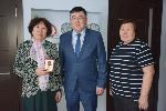 26 марта мэр района Борис Хошхоев навестил единственного ветерана Великой Отечественной войны на территории Осинского района Семена Самсоновича Богданова 