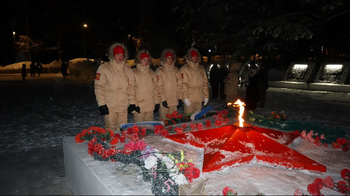 Митинг в честь Героев Отечества.