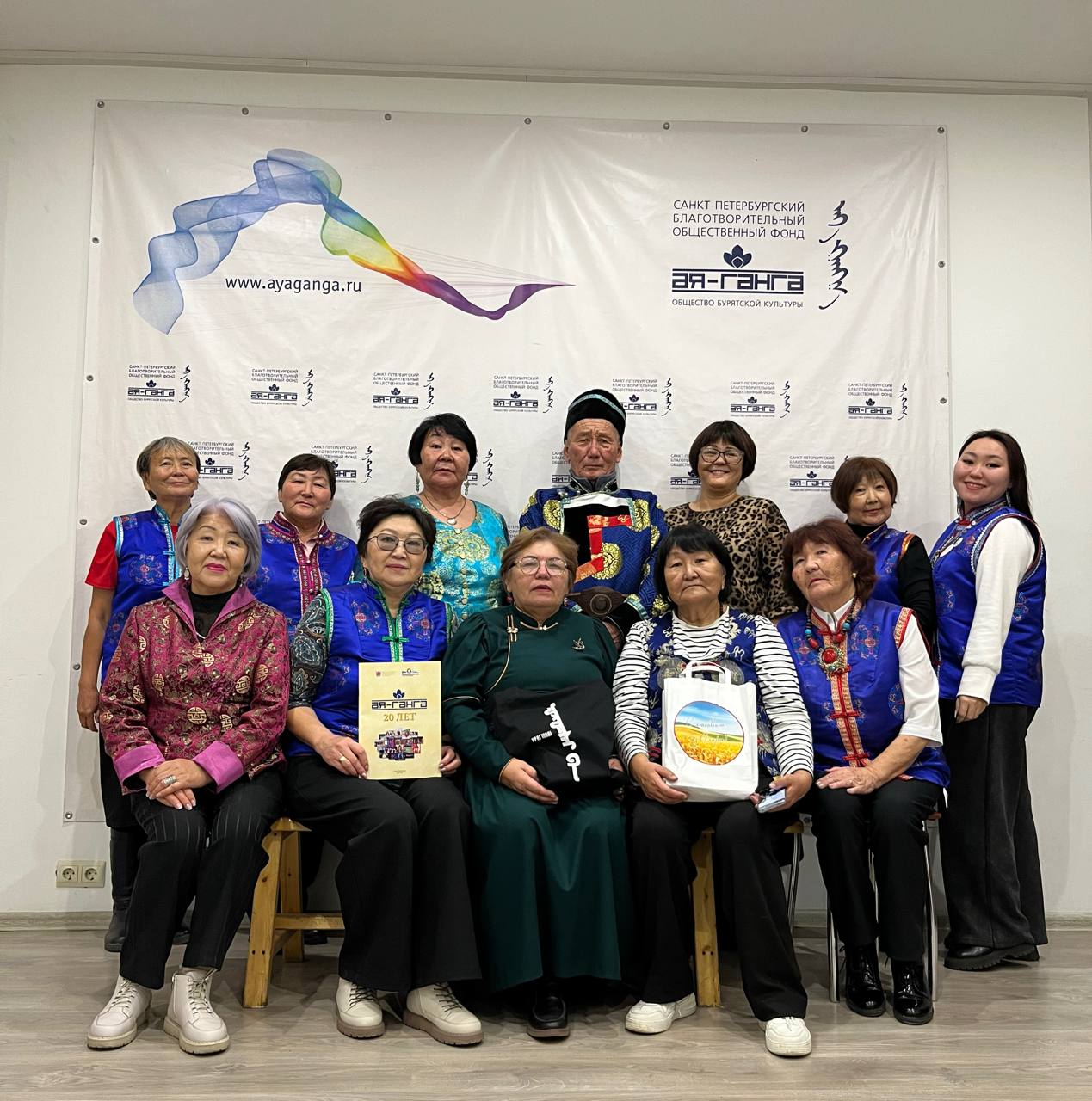 Народный бурятский фольклорный ансамбль «Амар-Сайн» в Санкт-Петербурге!